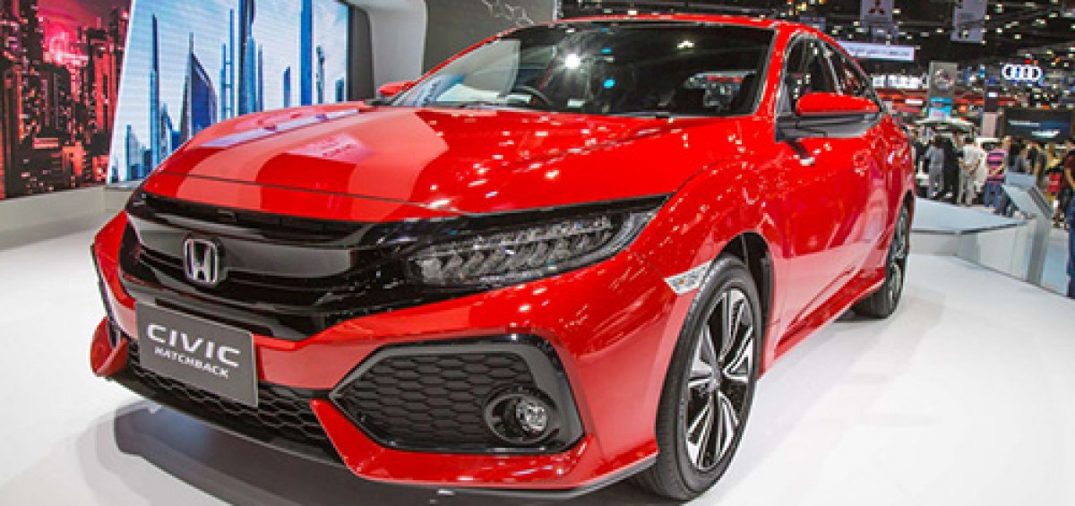 Honda Civic hatchback 5 cửa đỏ Rallye Red tuyệt đẹp có giá 773 triệu ...